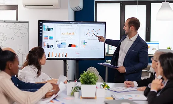 CFO Services in Dubai Financial Excellence for Your Business