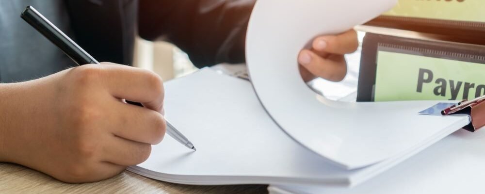 HR & Payroll Services in Dubai – Simplify Your Business with Leaders Tax Consultant