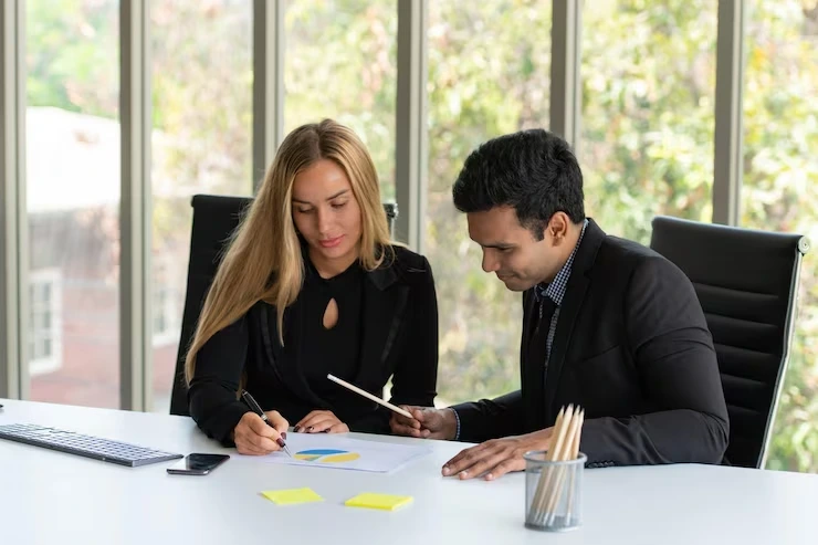 Reliable AML Risk Assessment for Corporate Compliance